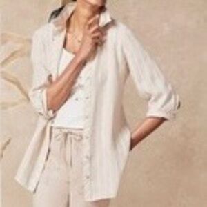 *FIRM PRICE* Chico’s Linen No Iron Striped Roll Tab Sleeves Button Down Shirt